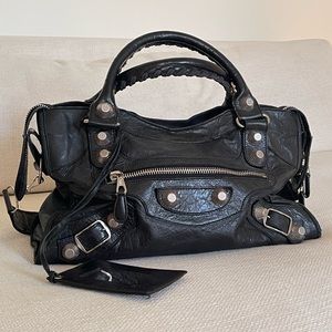 Authentic Balenciaga Agneau Giant 21 Silver Hardware City Black